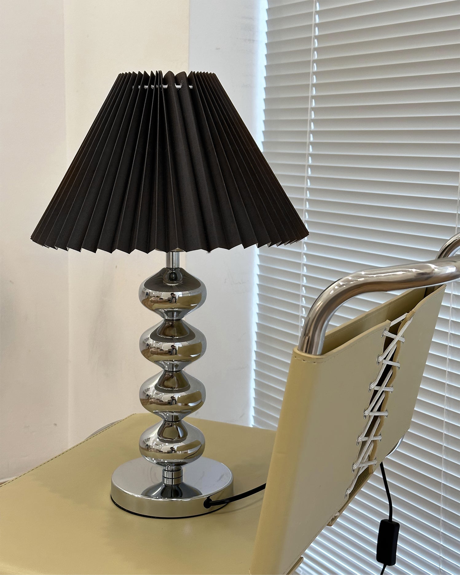 Zuma Table Lamp - Lumpaz