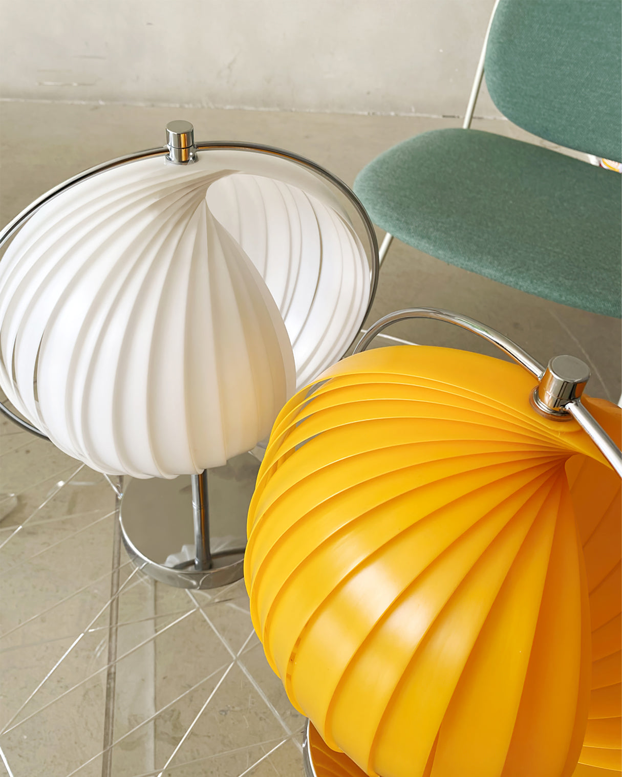 Moon Kare Table Lamp - Lumpaz