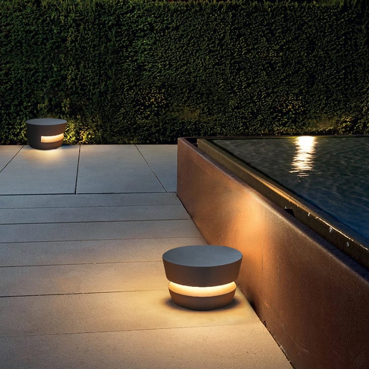 Dots Outdoor Table Lamp - Lumpaz