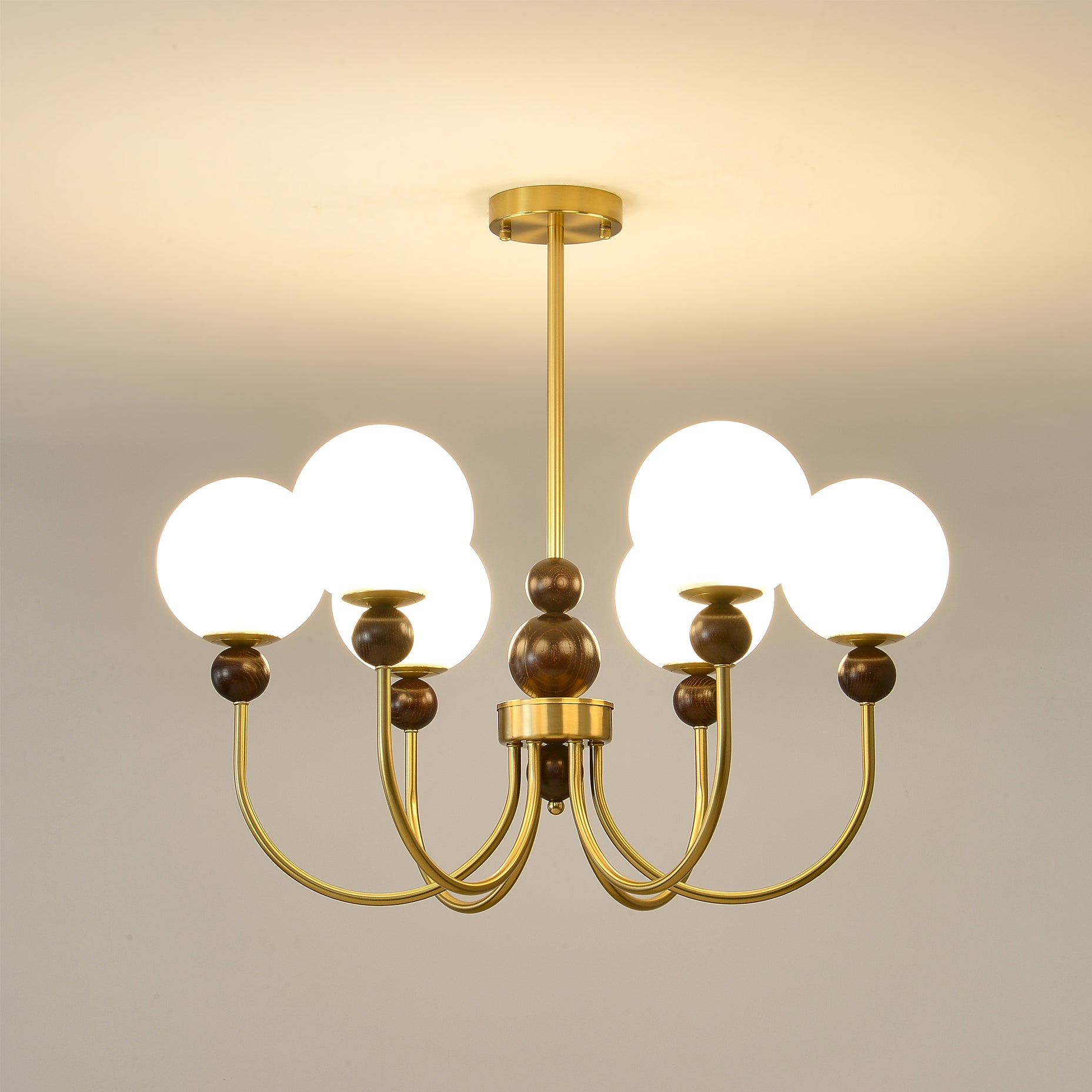 Aeyee Glass Chandelier - Lumpaz