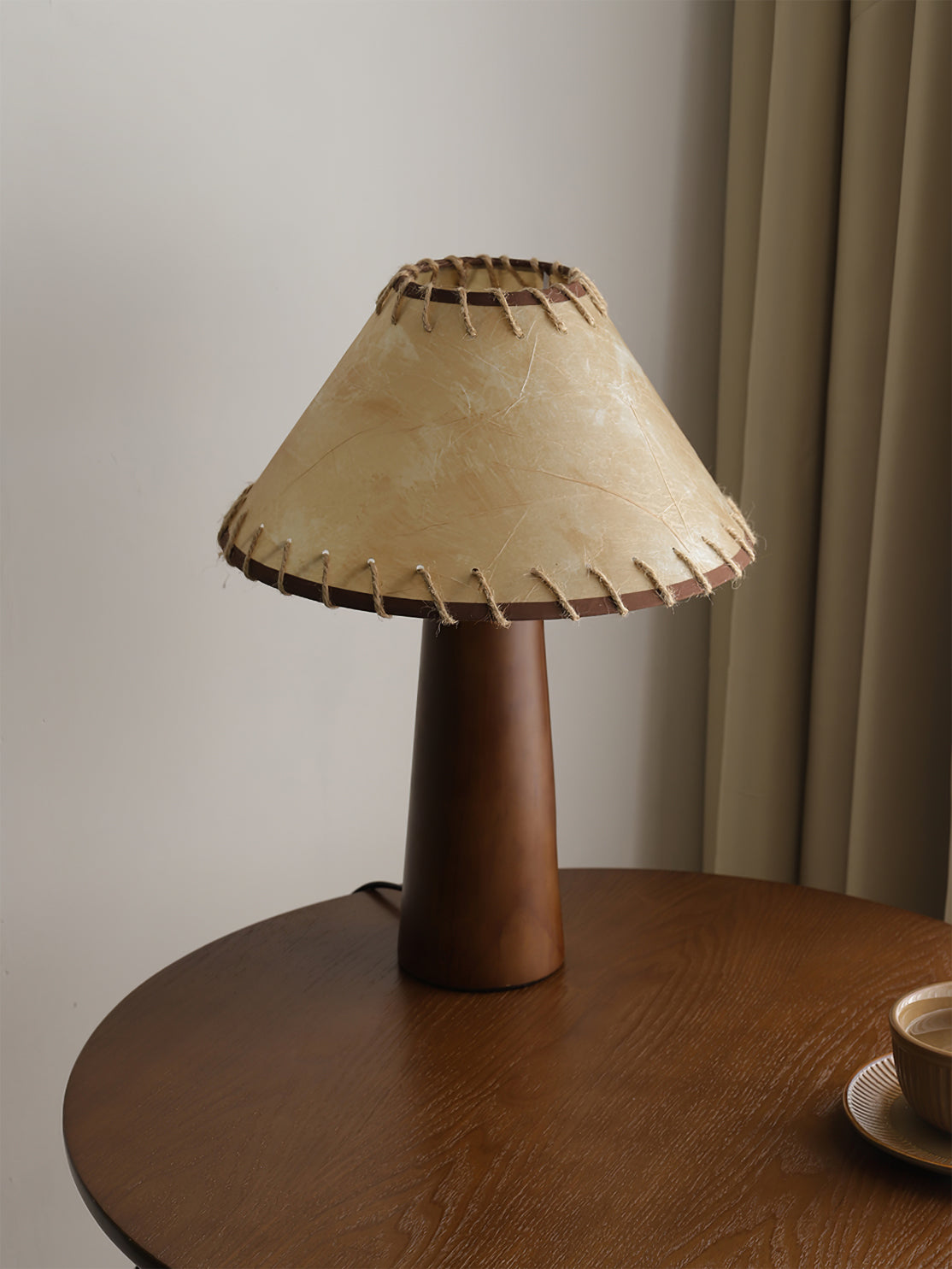 Basica Table Lamp - Lumpaz