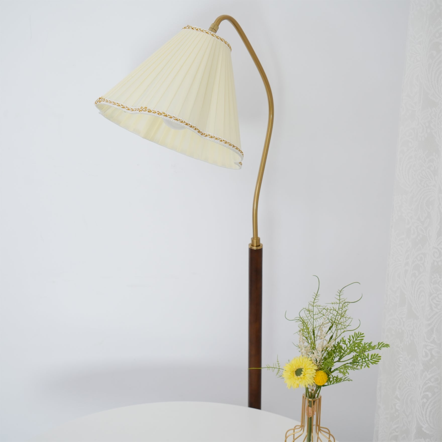 Florentine Fabric Floor Lamp - Lumpaz