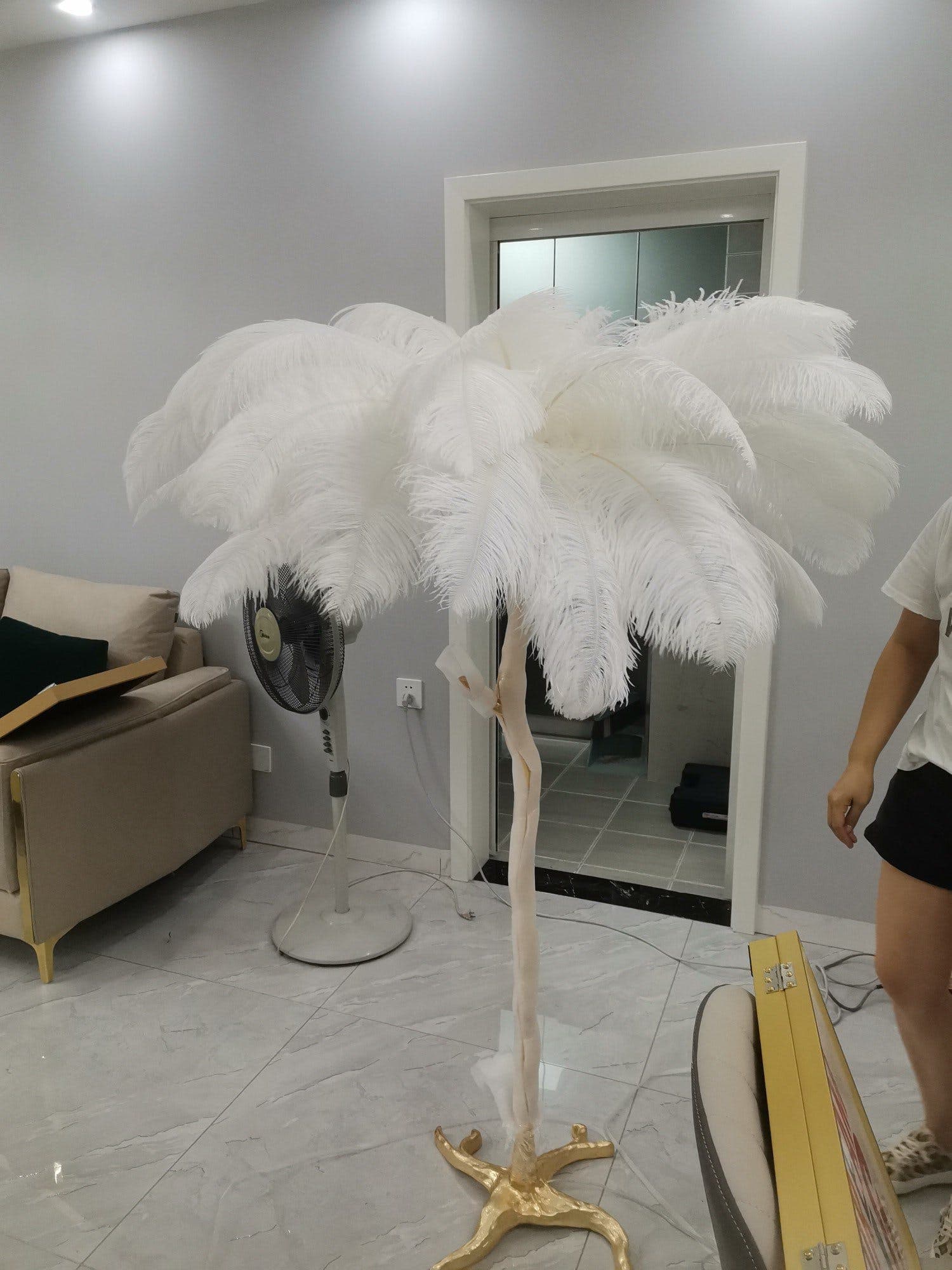 Ostrich Feather Brass Floor Lamp - Lumpaz
