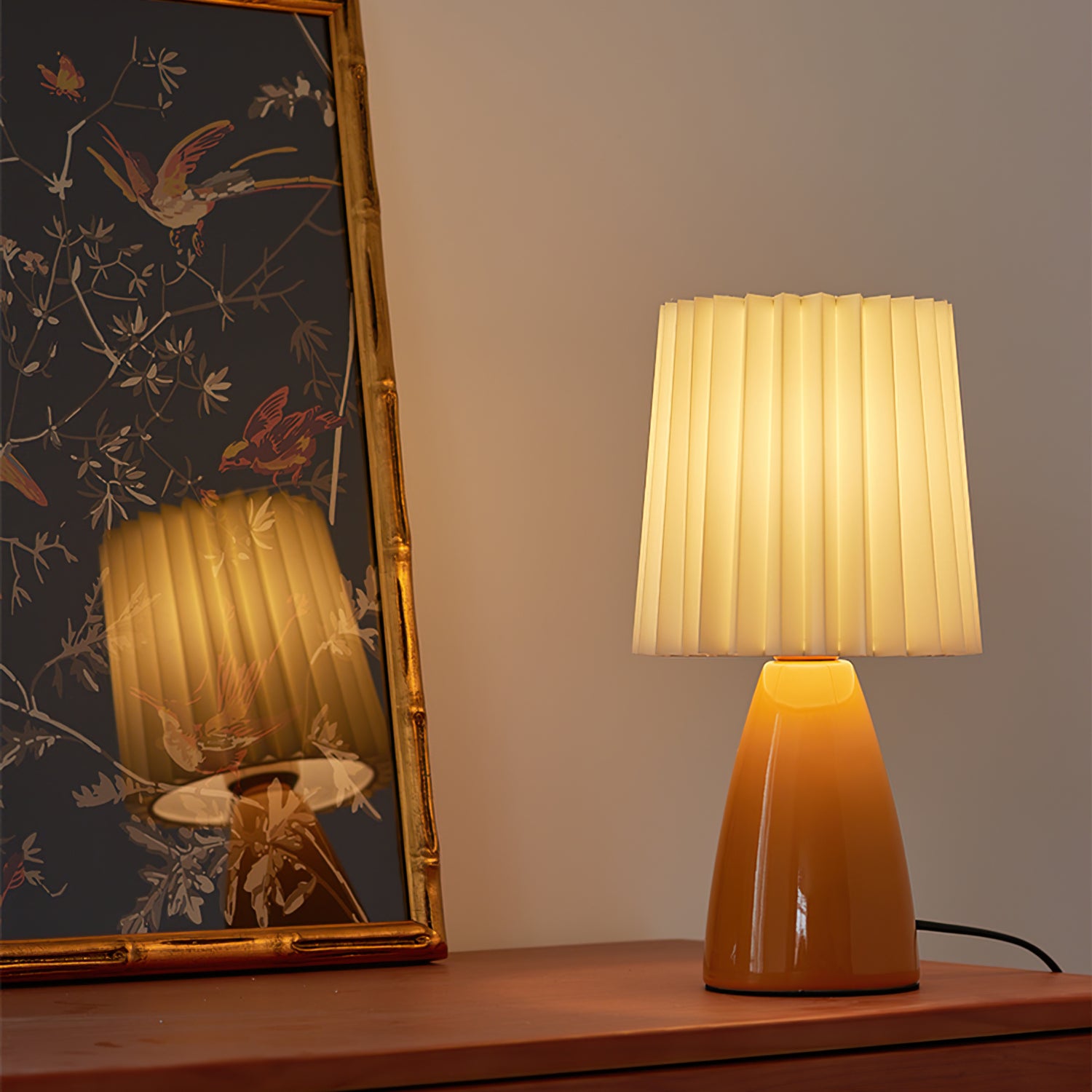 Apollo Table Lamp - Lumpaz