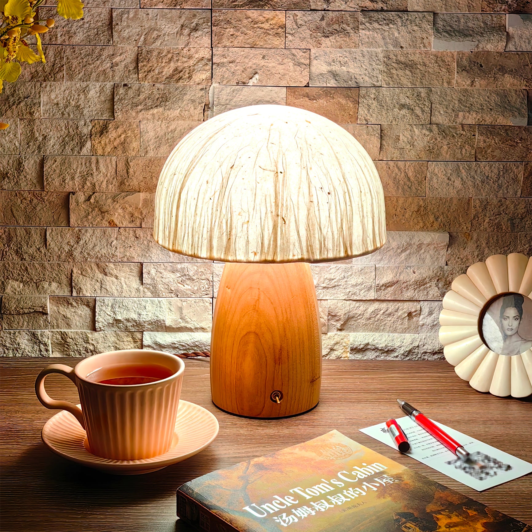 Alice Mushroom Table Lamp - Lumpaz