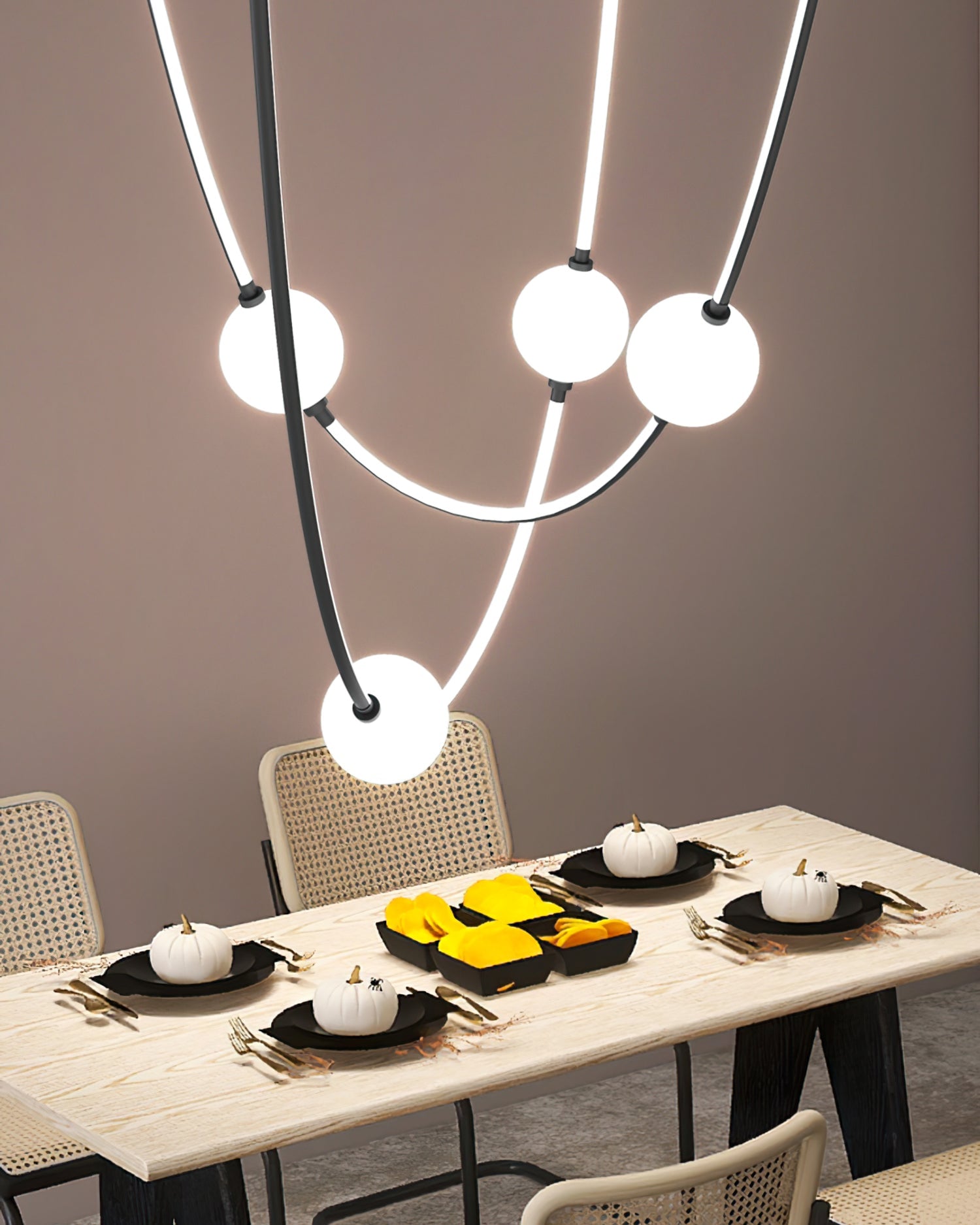 Linea Curva Chandelier - Lumpaz