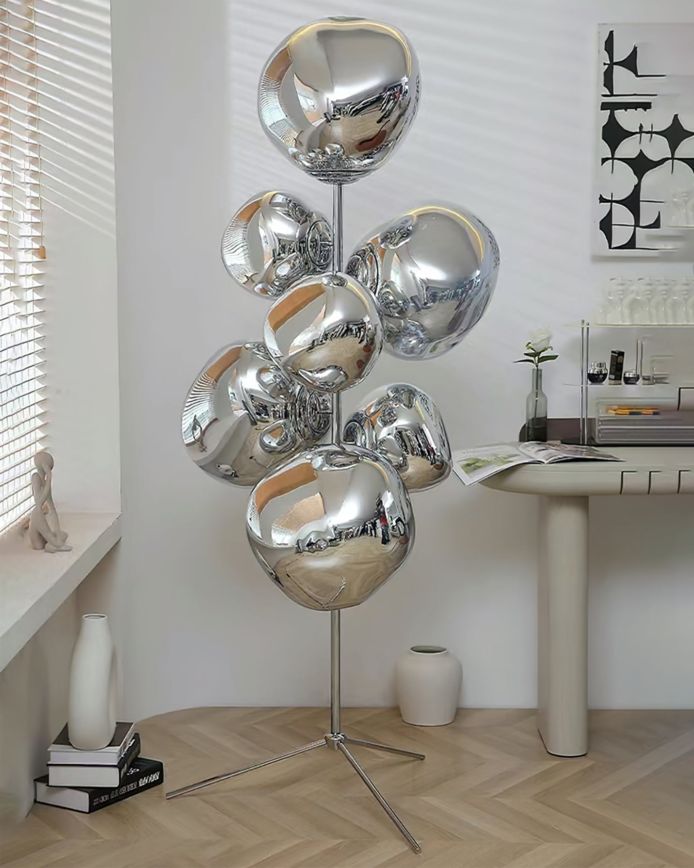Lava Cone Floor Lamp - Lumpaz
