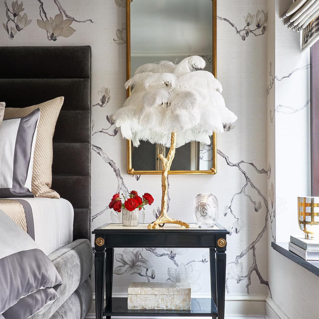 Ostrich Feather Table Lamp - Lumpaz