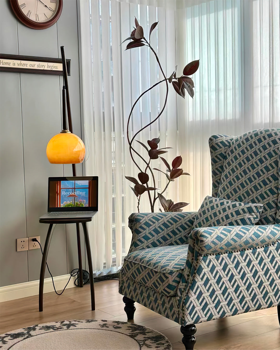 Domus Pollo Floor Lamp - Lumpaz