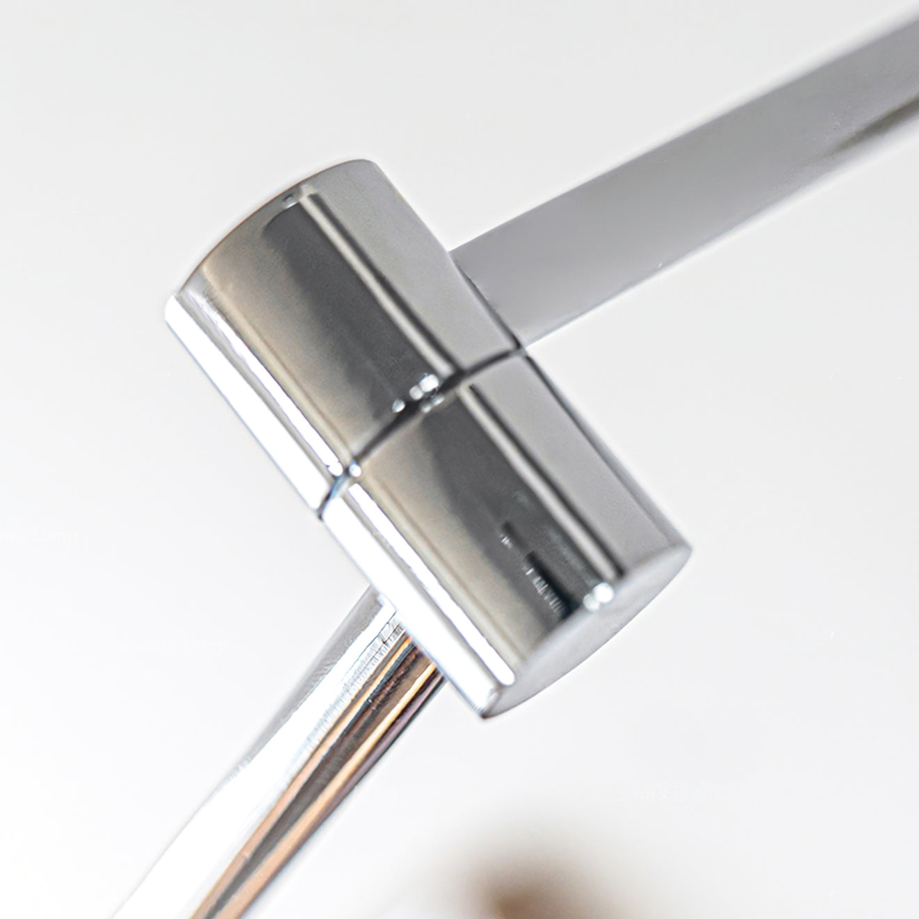 Paperclip Elbow Wall Lamp - Lumpaz