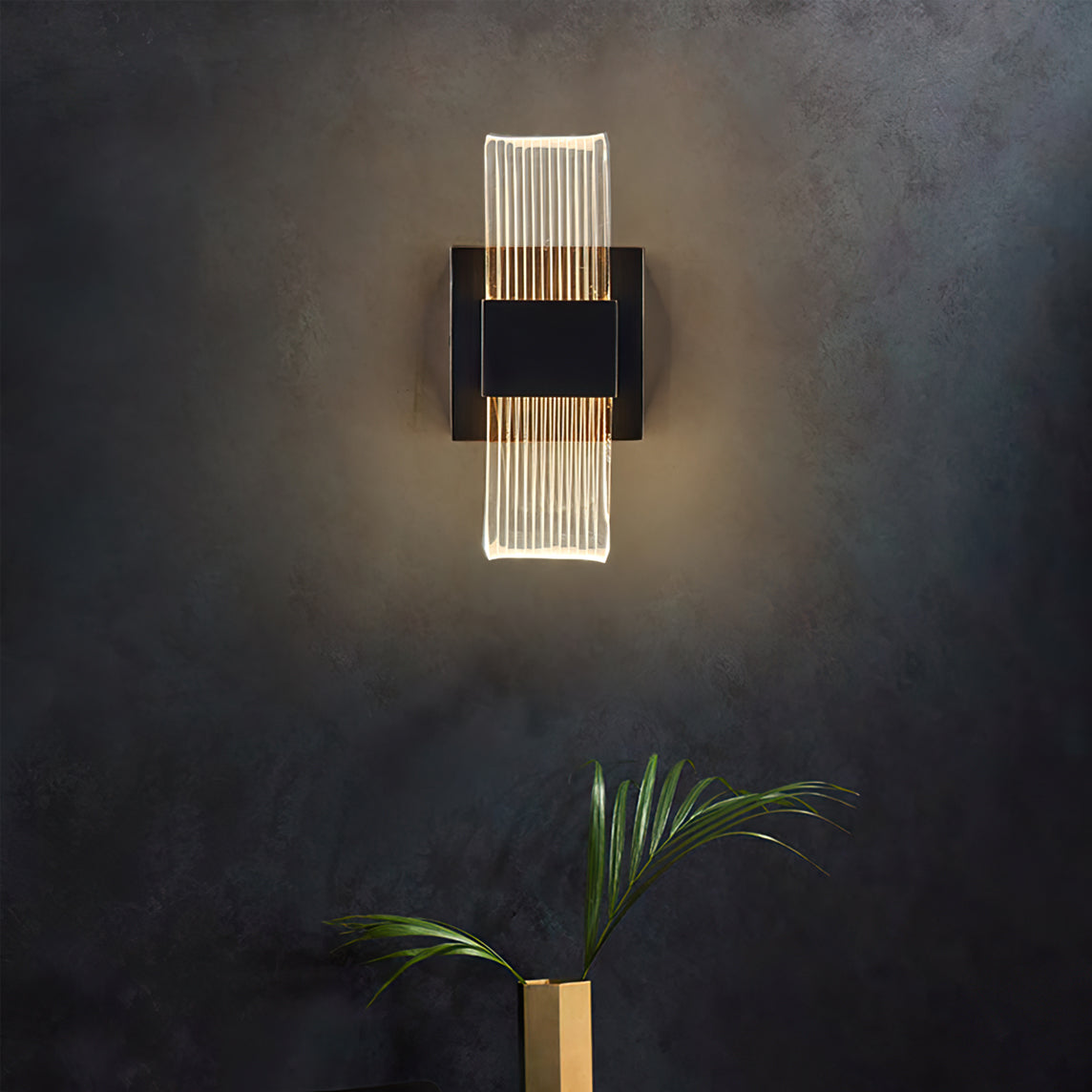 Transparent Wall Lamp - Lumpaz
