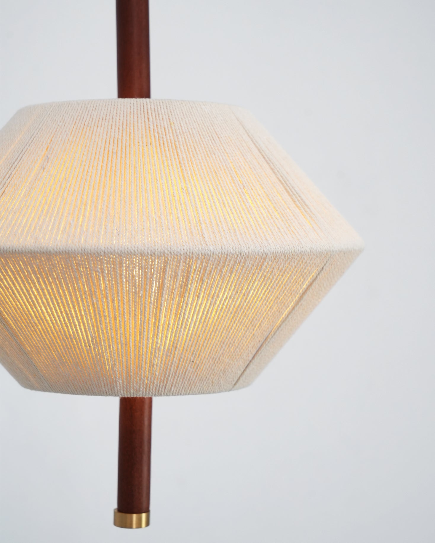 Totora Pendant Lamp - Lumpaz