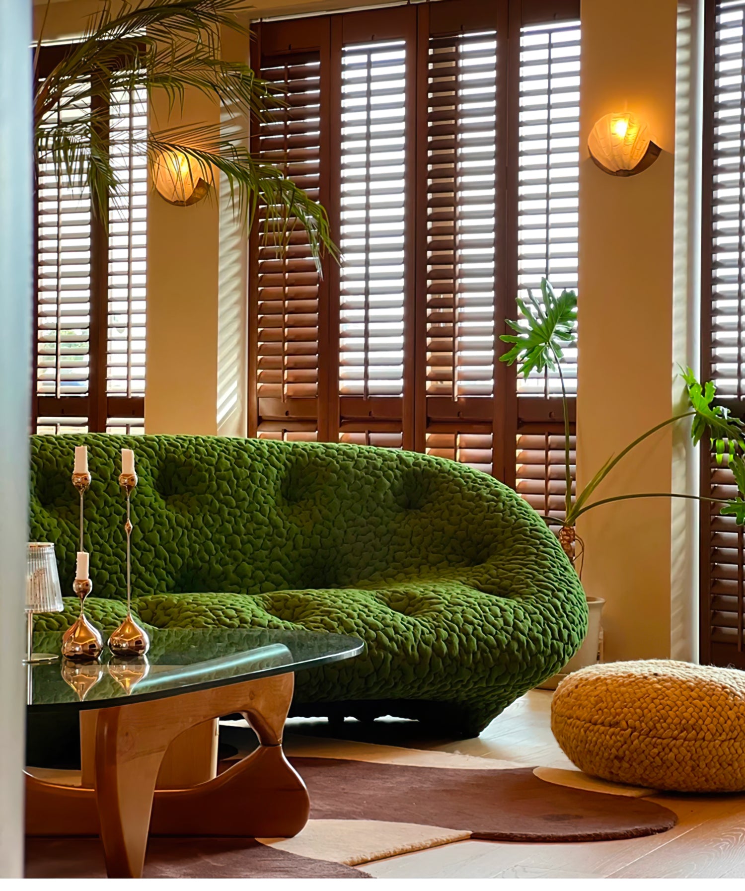 Shell Brass Wall Lamp - Lumpaz