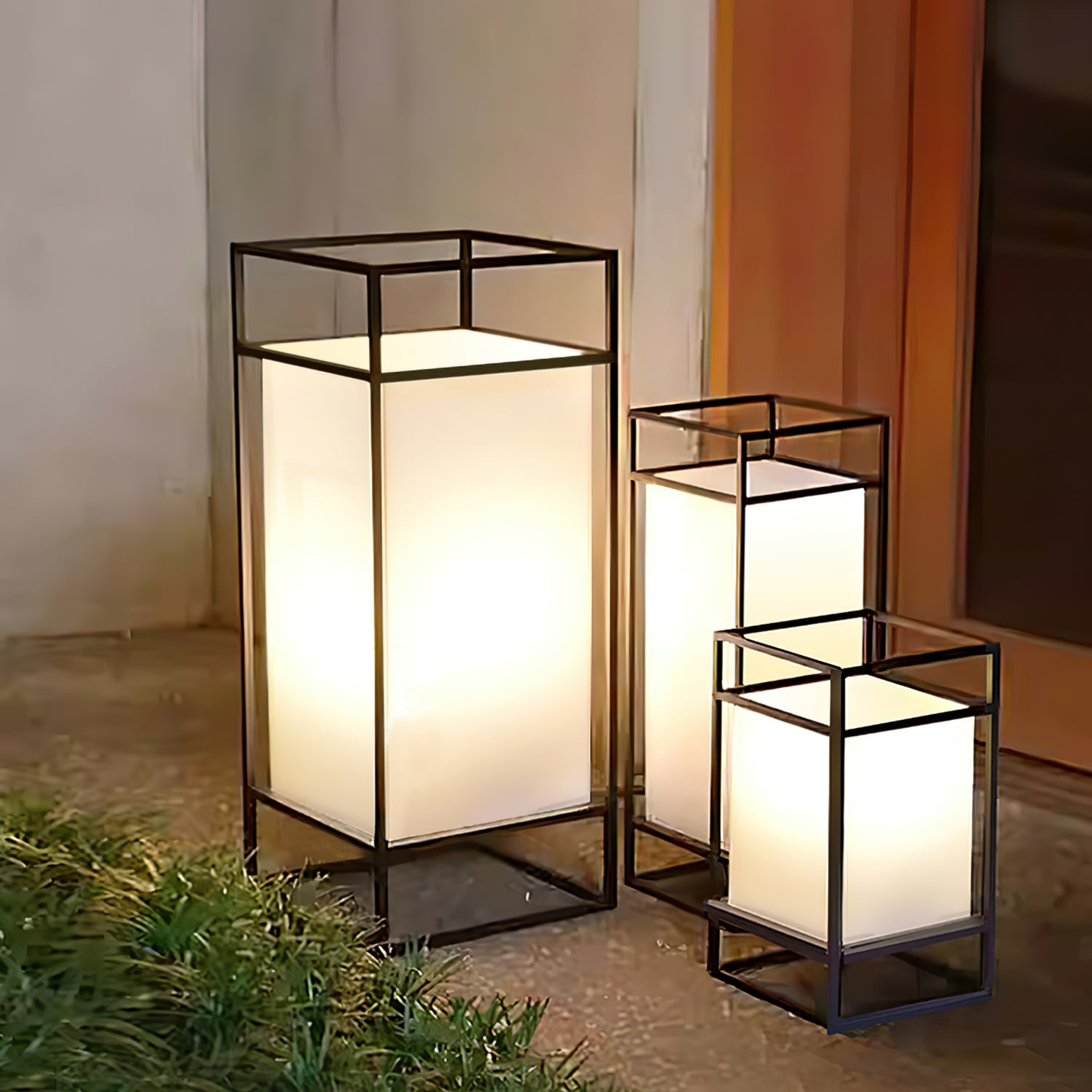 Cleo Lantern Outdoor Table Lamp - Lumpaz
