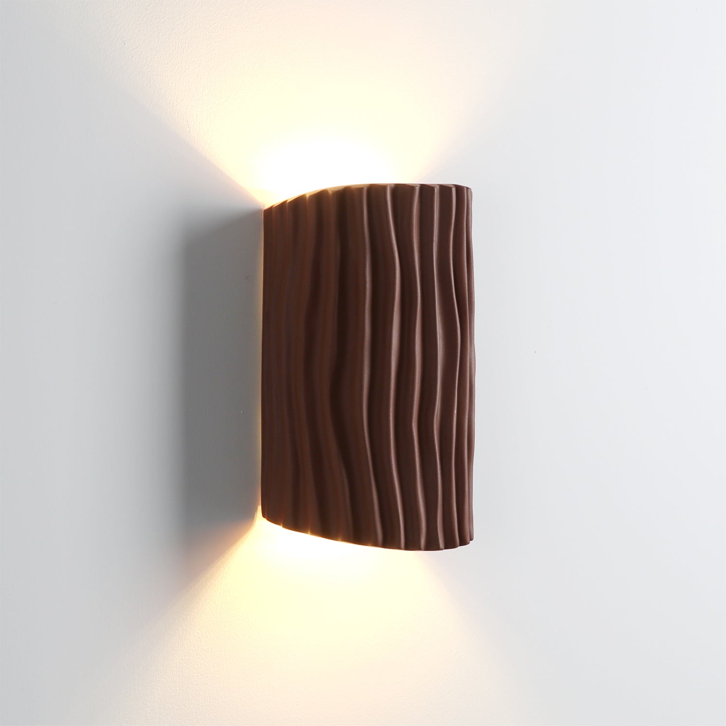 Pleated Resin Wall Lamp - Lumpaz