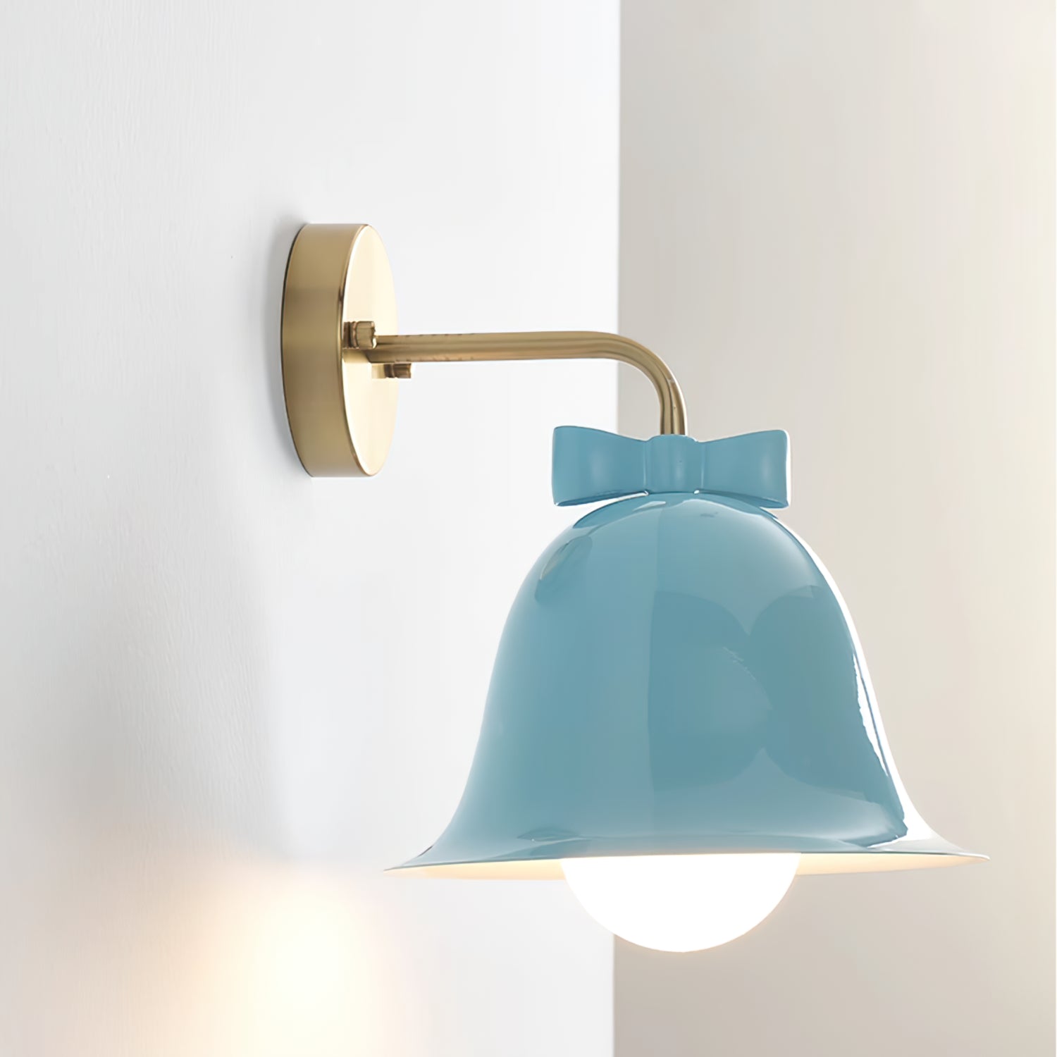 Bow Bell Wall Lamp - Lumpaz