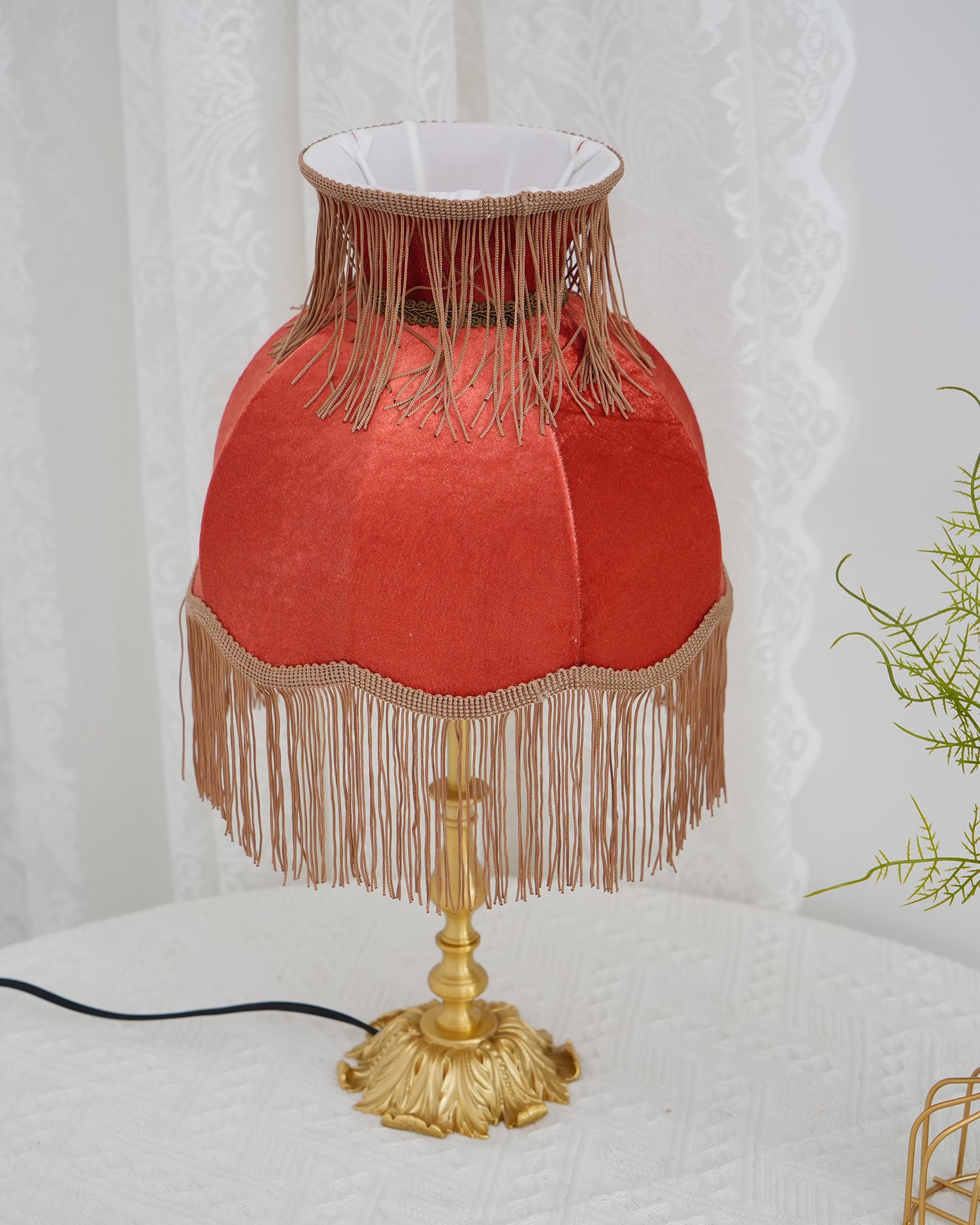 Lanna Tassel Table Lamp - Lumpaz