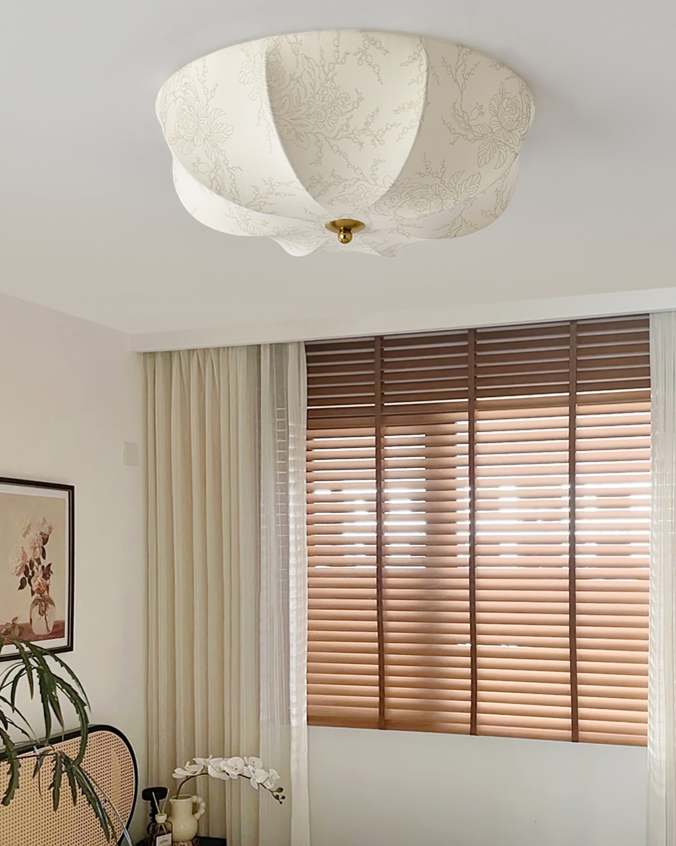 Orchid Fabric Ceiling Lamp - Lumpaz