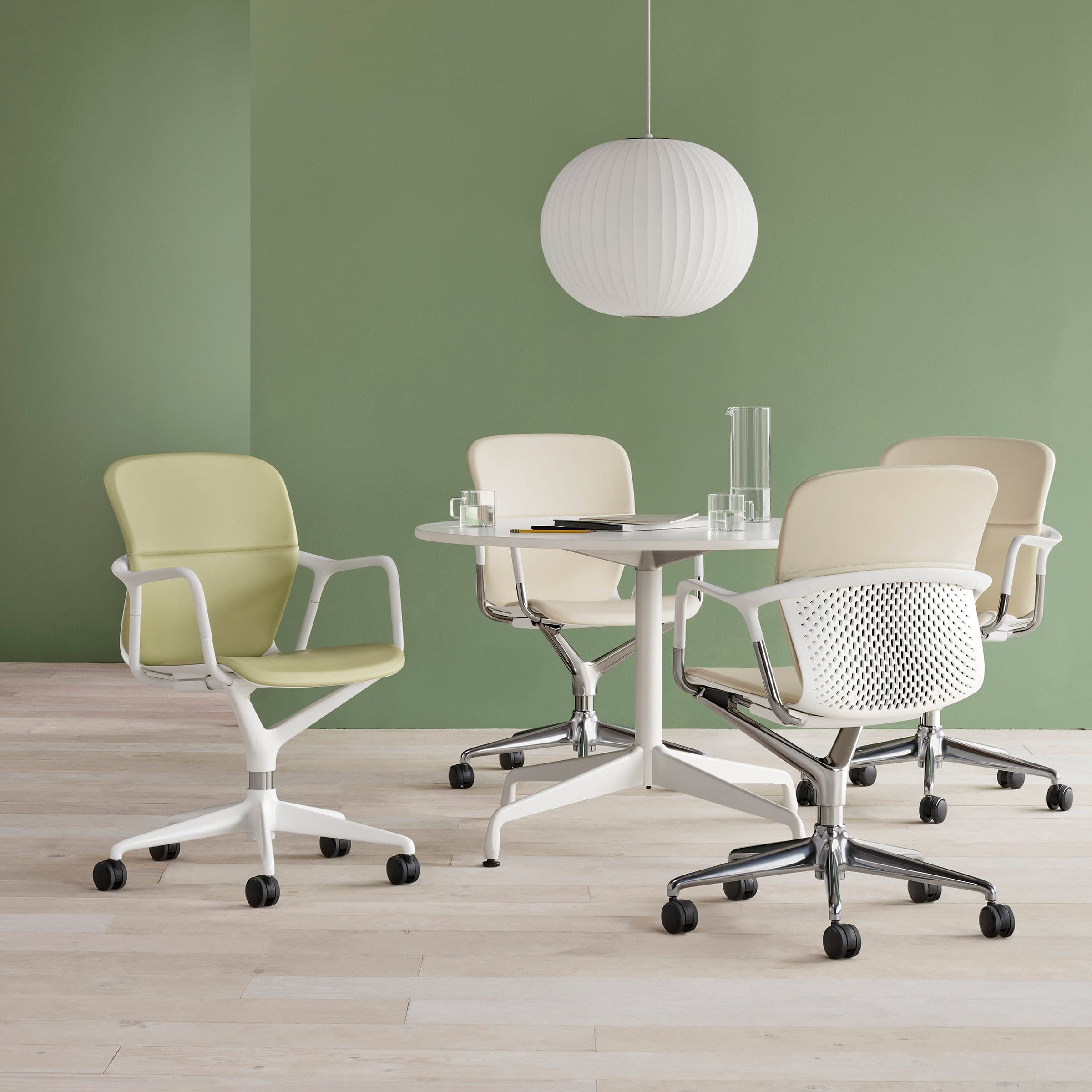 Nelson Bubble Pendant Lamp - Lumpaz