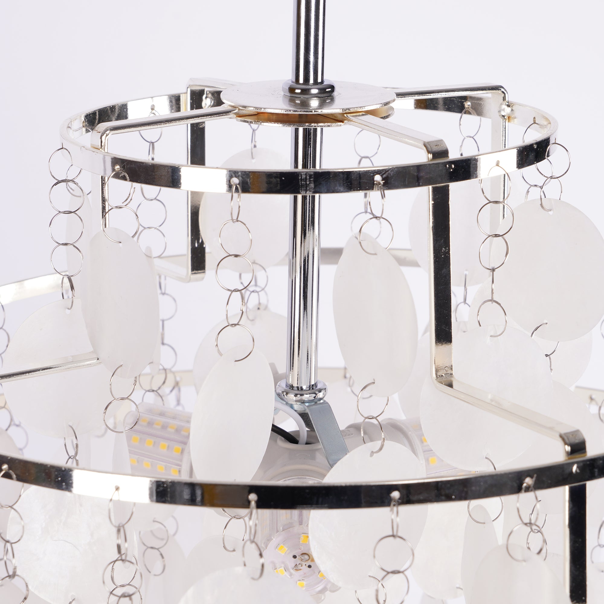Seashells Pendant Light - Lumpaz
