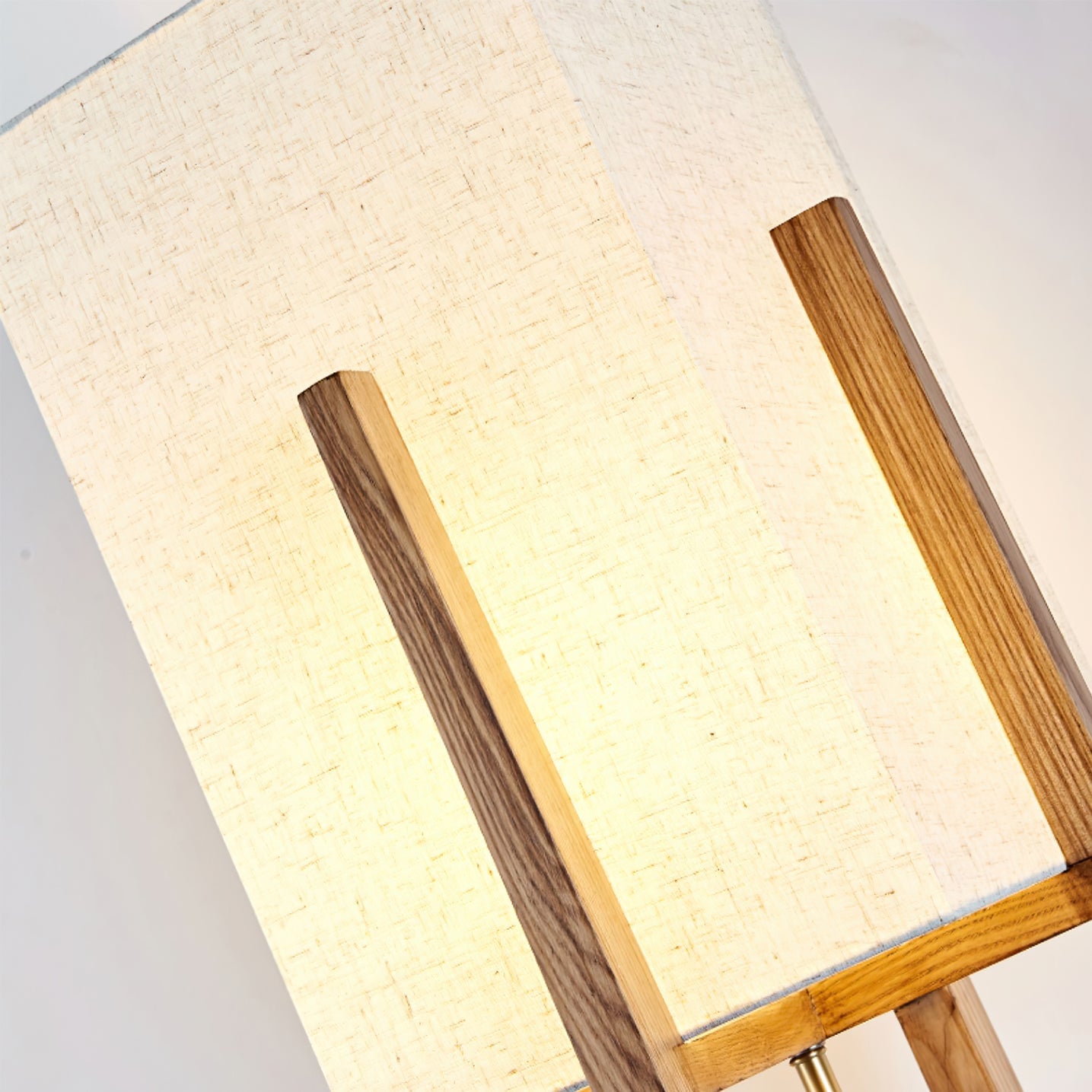 Fairbanks Floor Lamp - Lumpaz