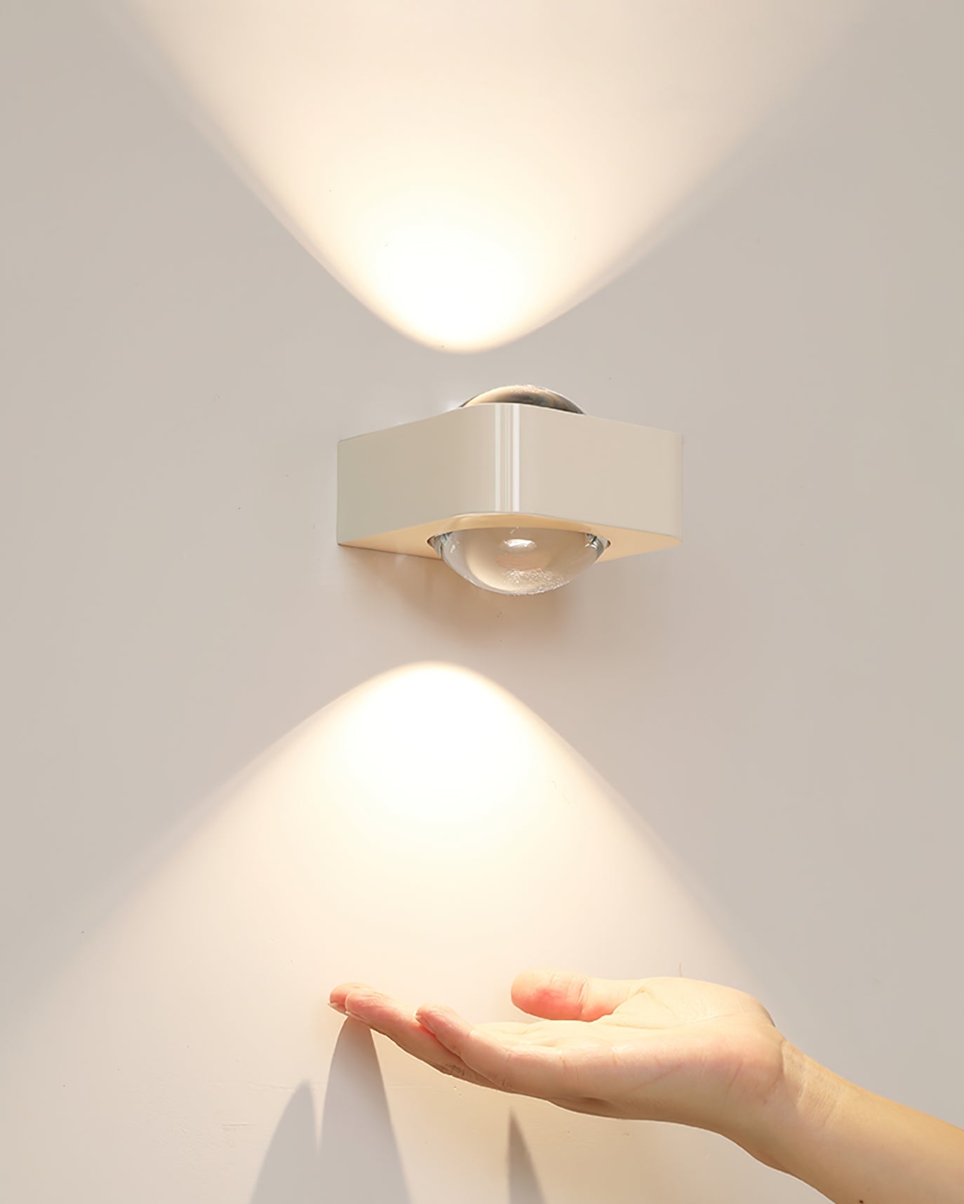 Grace Wall Lamp - Lumpaz