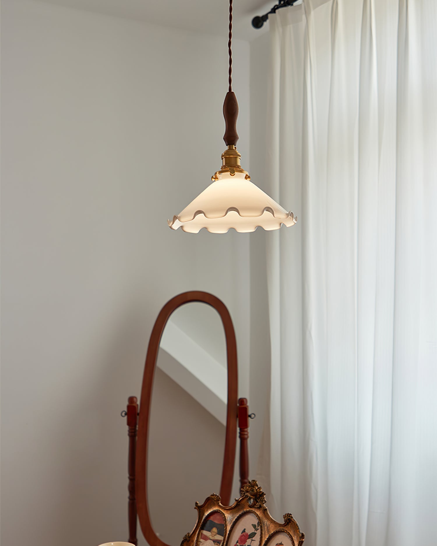 Flower Petals Pendant Lamp - Lumpaz
