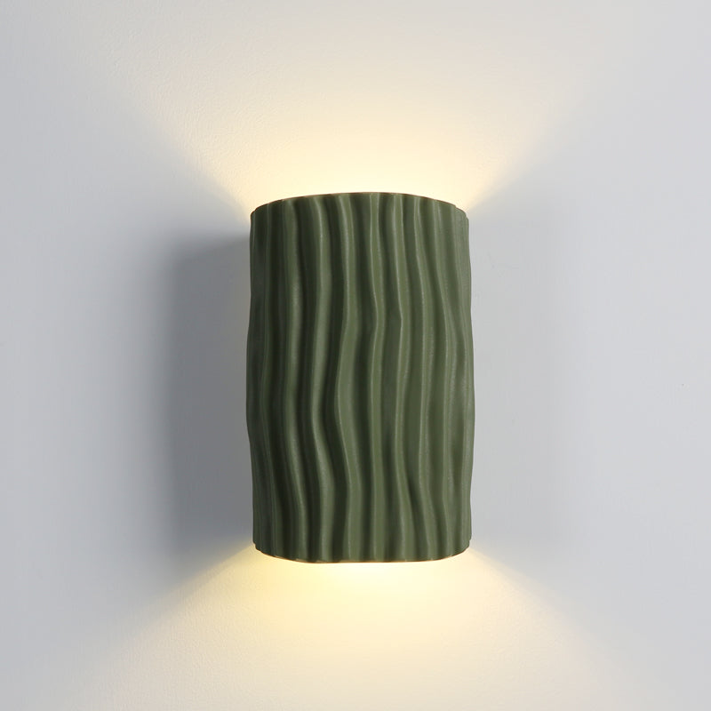 Pleated Resin Wall Lamp - Lumpaz