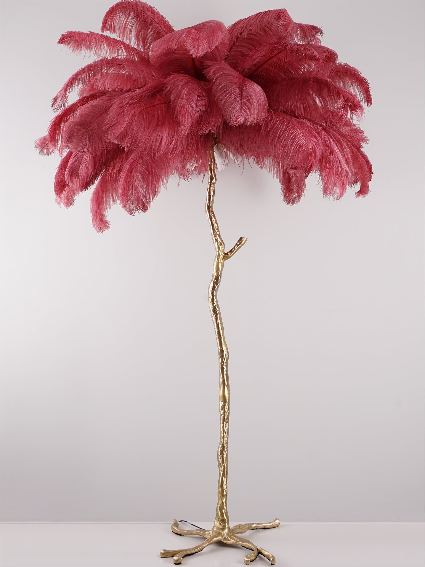 Ostrich Feather Brass Floor Lamp - Lumpaz