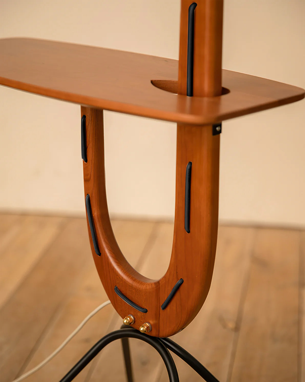 Rispal Giraffe Floor Lamp - Lumpaz