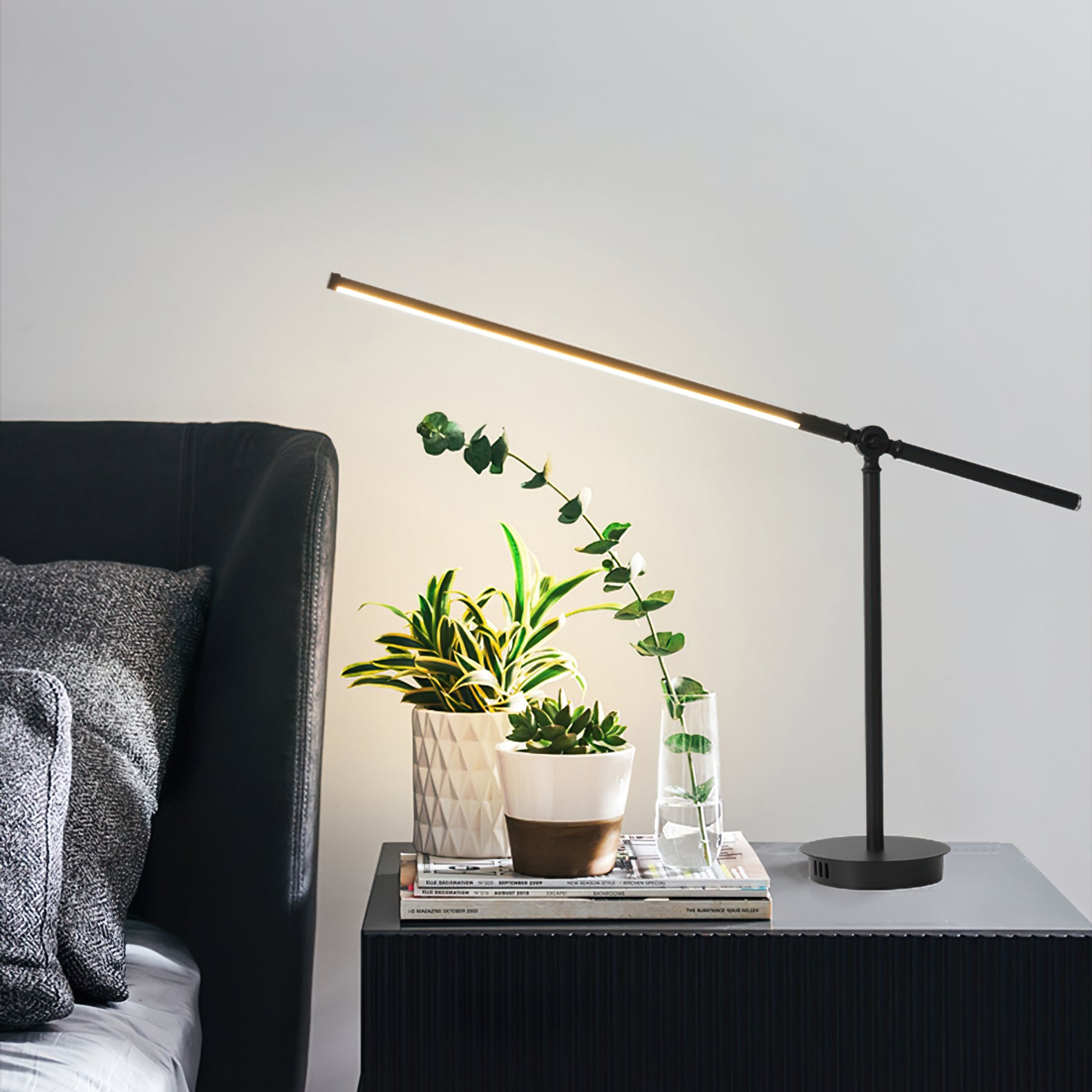 Agena Table Lamp - Lumpaz