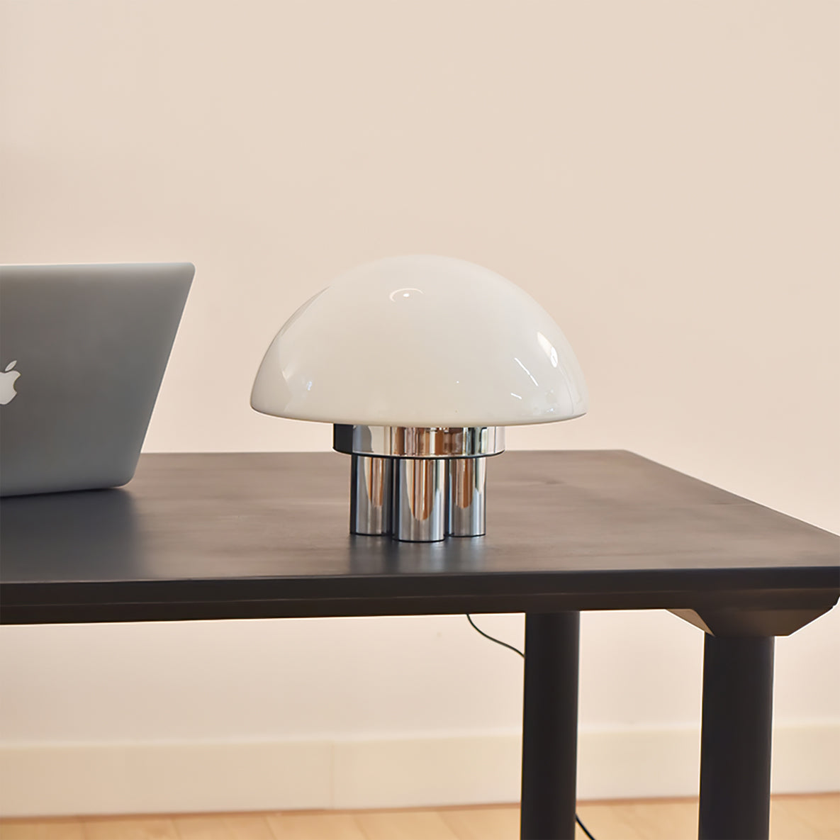 Magnolia Table Lamp - Lumpaz