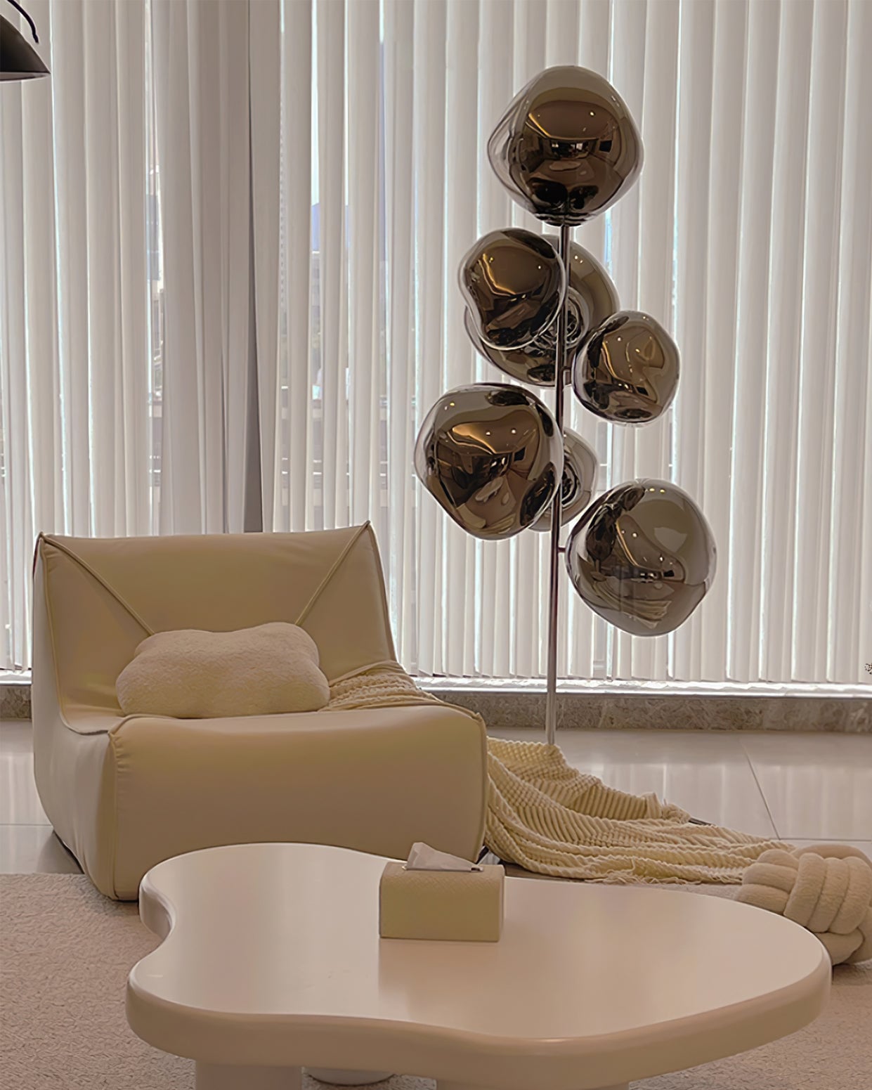 Lava Cone Floor Lamp - Lumpaz