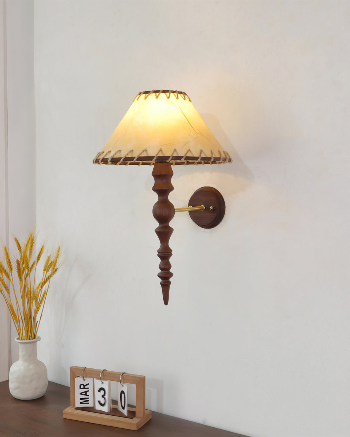 Basica Wall Lamp - Lumpaz