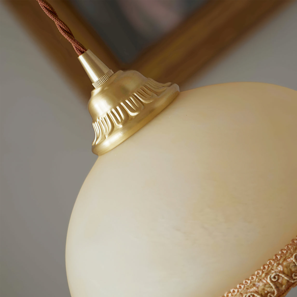 French Tassels Brass Pendant Light - Lumpaz