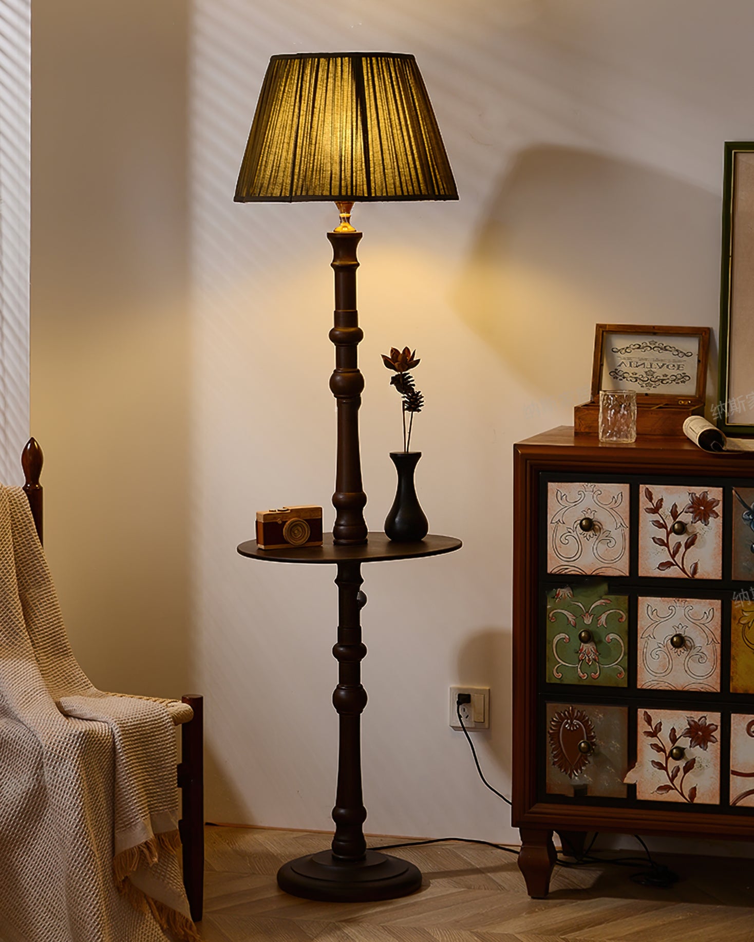 Moonshine Floor Lamp - Lumpaz