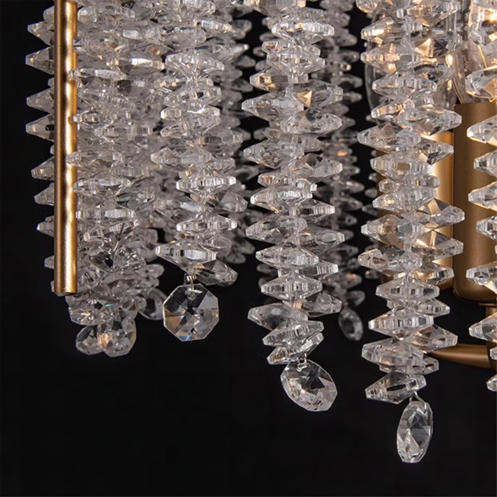 Coyilap Chandelier - Lumpaz