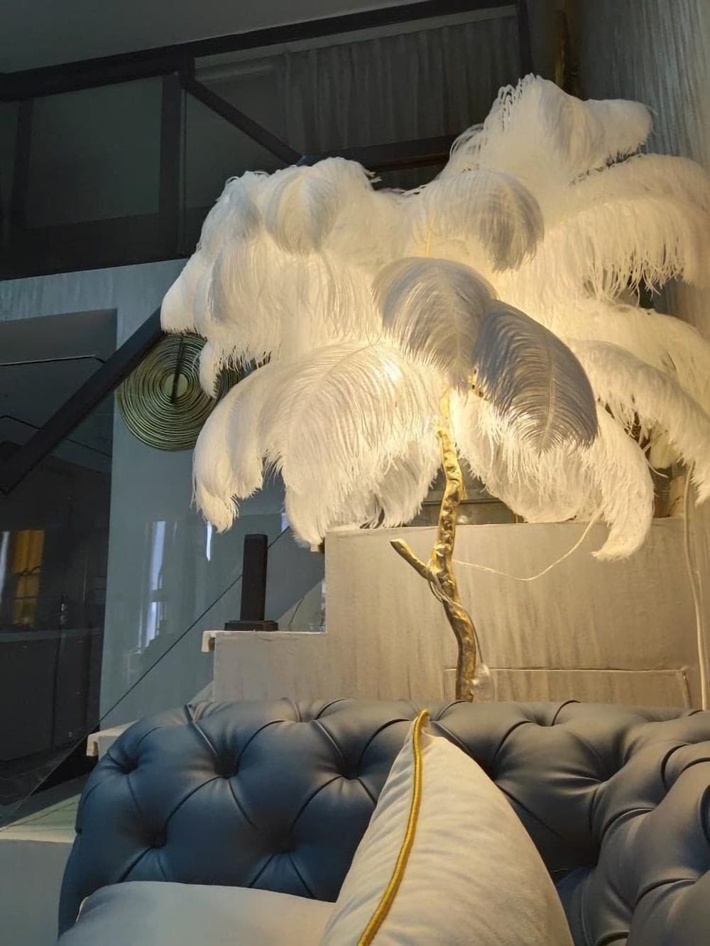 Ostrich Feather Brass Floor Lamp - Lumpaz