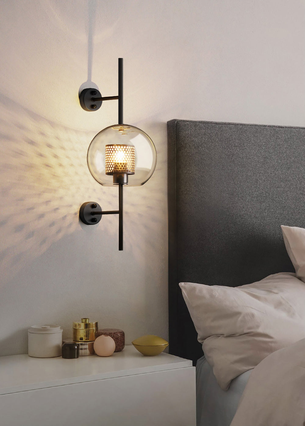 Chiswick Glass Wall Lamp - Lumpaz