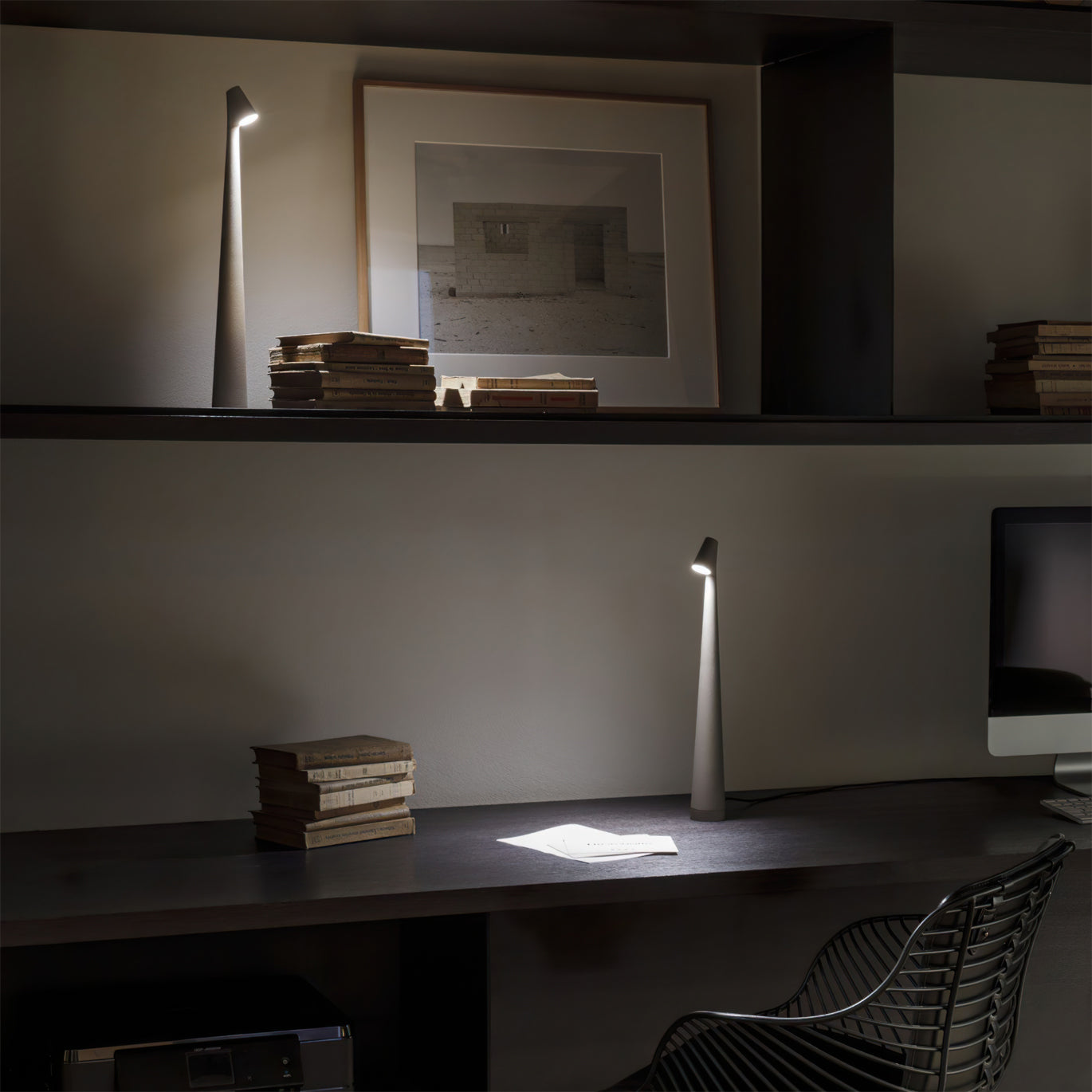 Africa Built-in Battery Table Lamp - Lumpaz