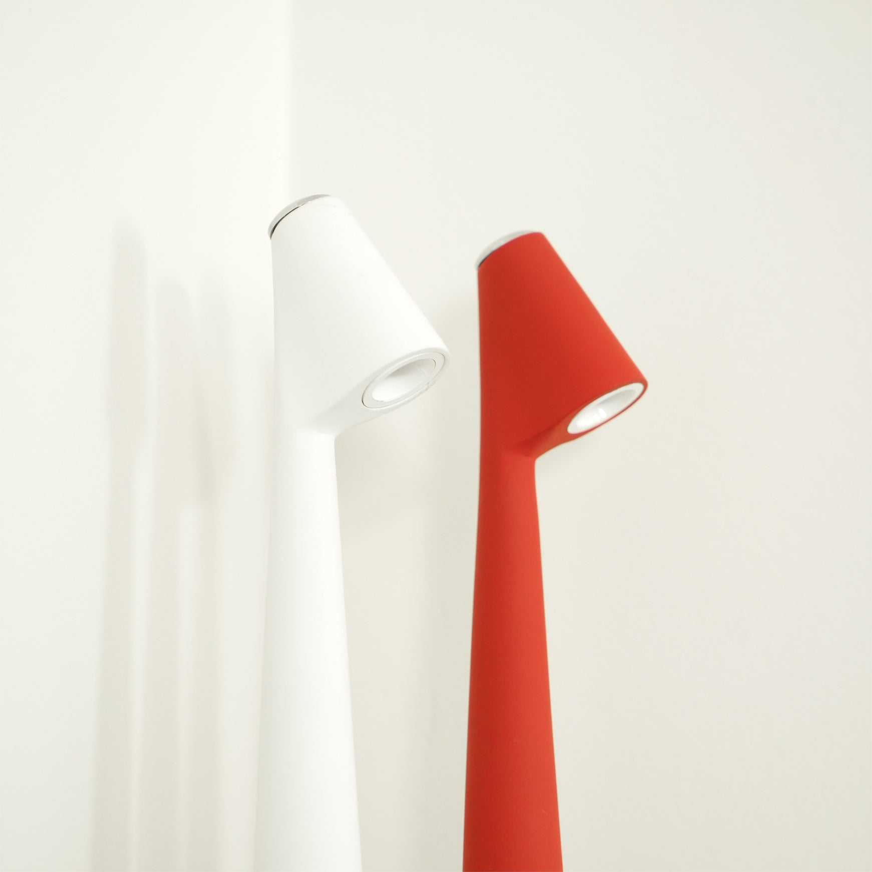 Africa Built-in Battery Table Lamp - Lumpaz