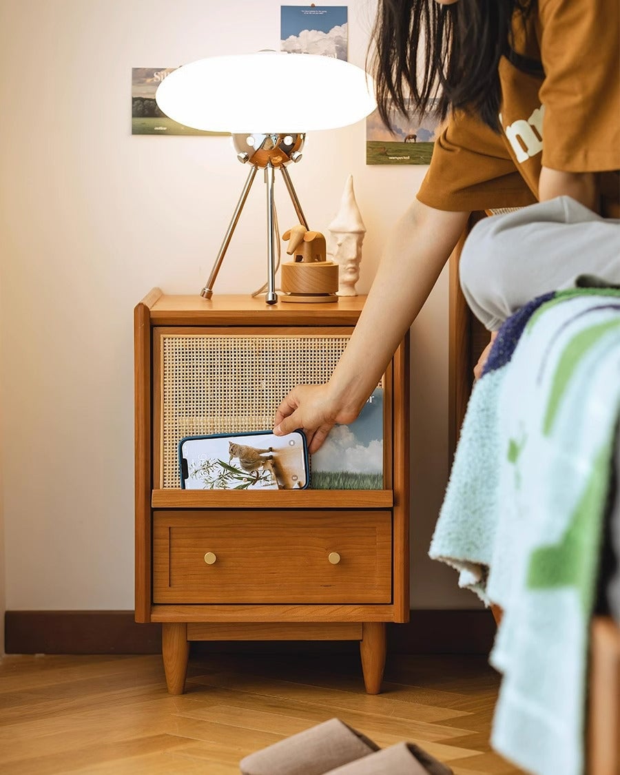 Glass UFO Table Lamp - Lumpaz