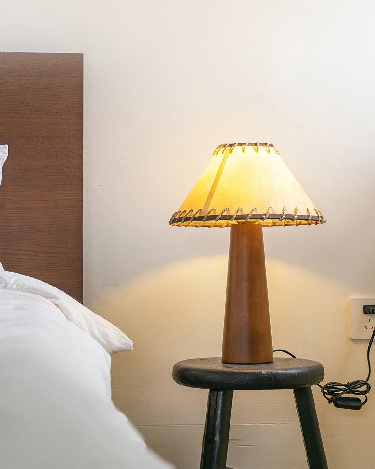 Basica Table Lamp - Lumpaz