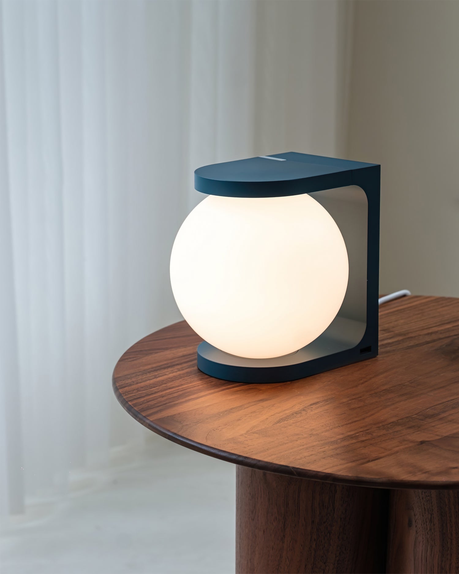 Plat Table Lamp - Lumpaz