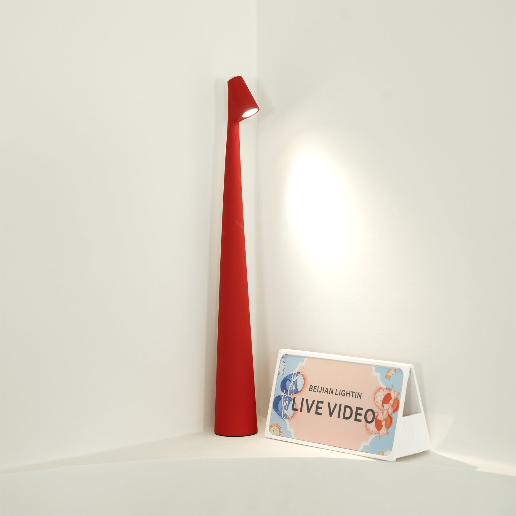 Africa Built-in Battery Table Lamp - Lumpaz