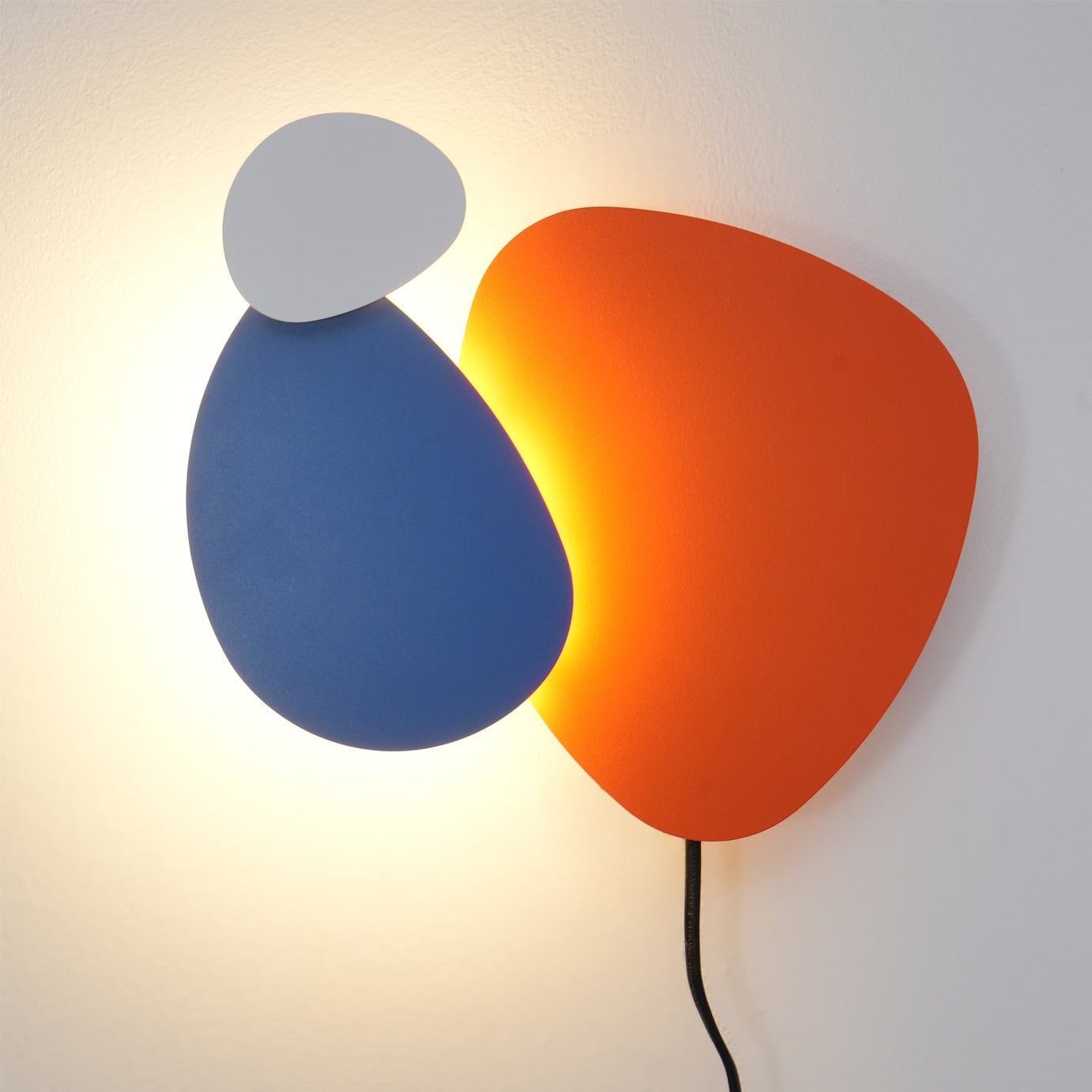 Tria Plug In Wall Lamp - Lumpaz
