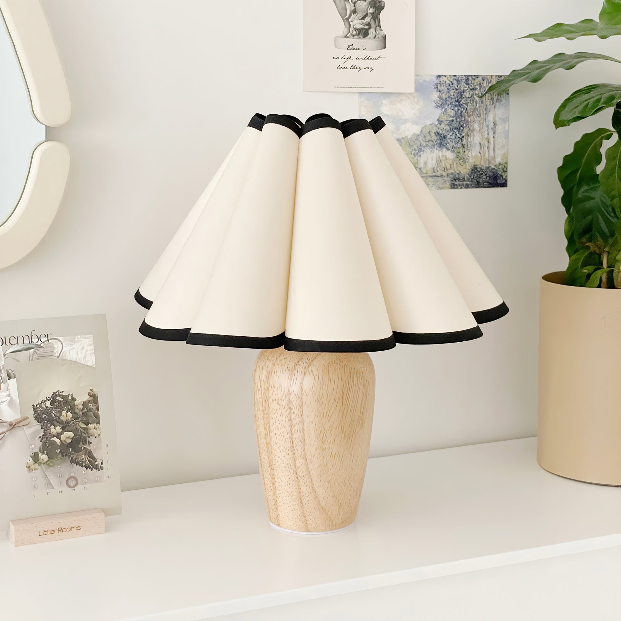 Vintage Fluted Table Lamp - Lumpaz