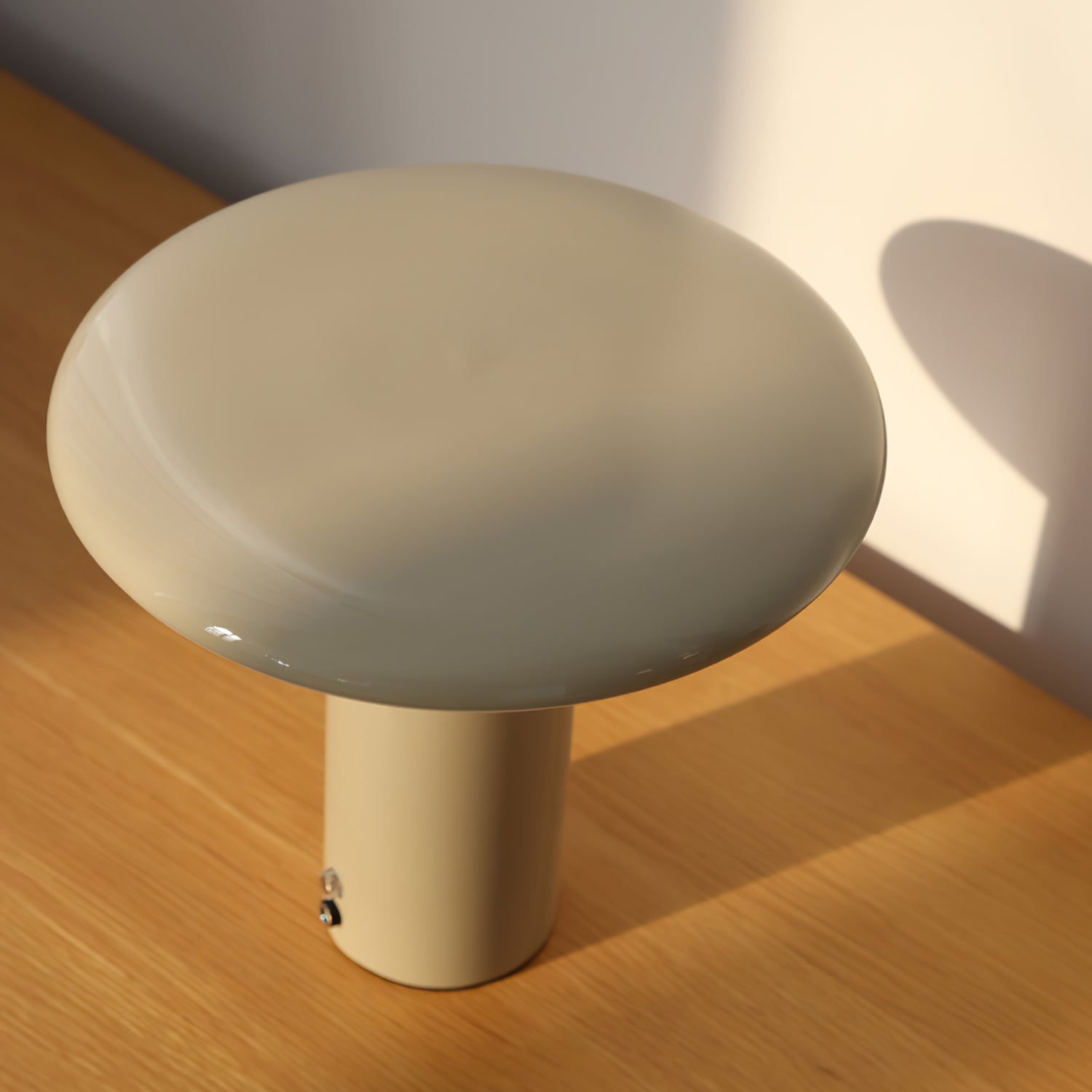 Takku Built-in Battery Table Lamp - Lumpaz