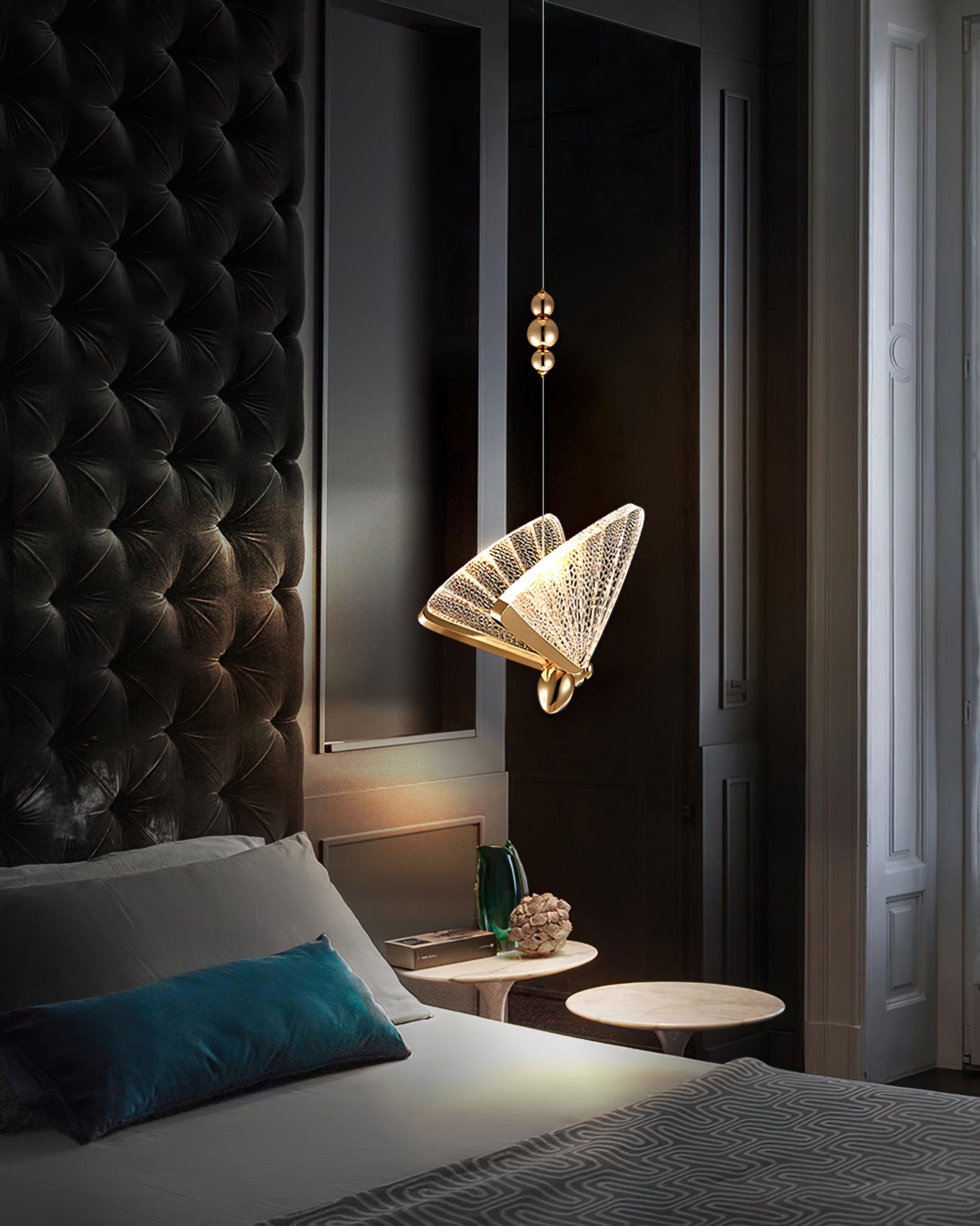 Butterfly Pendant Light - Lumpaz