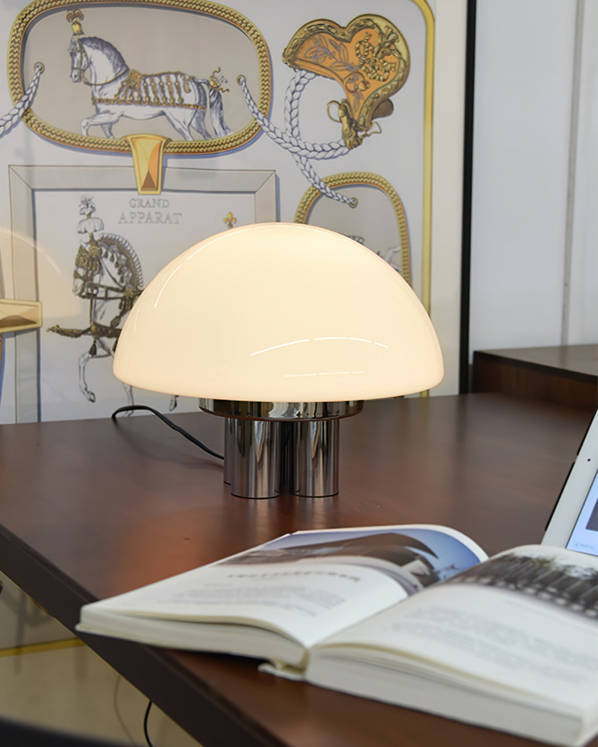 Magnolia Table Lamp - Lumpaz
